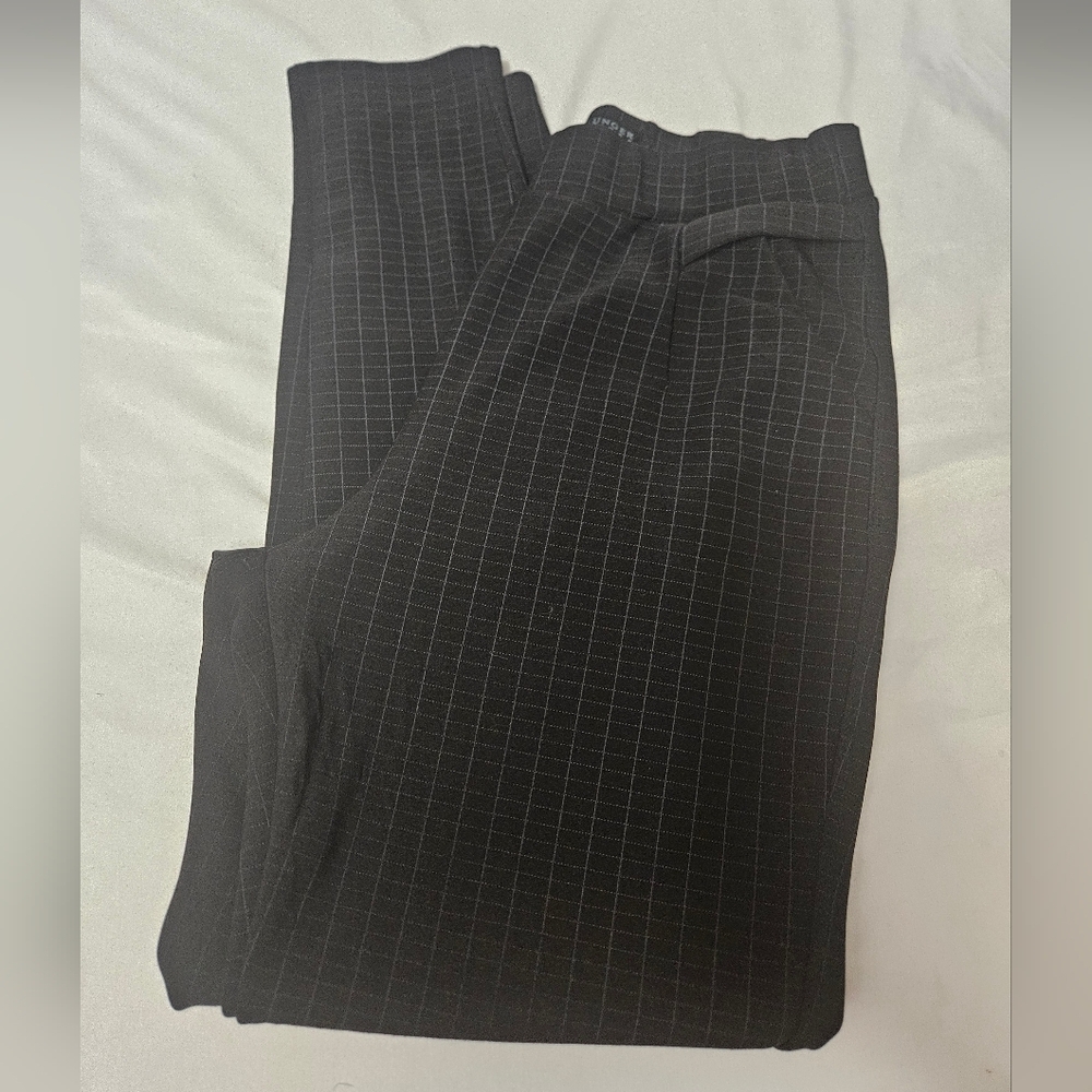 KAY UNGER Black Check Pull On Office/work Stretch Black Dress Pant size Large!